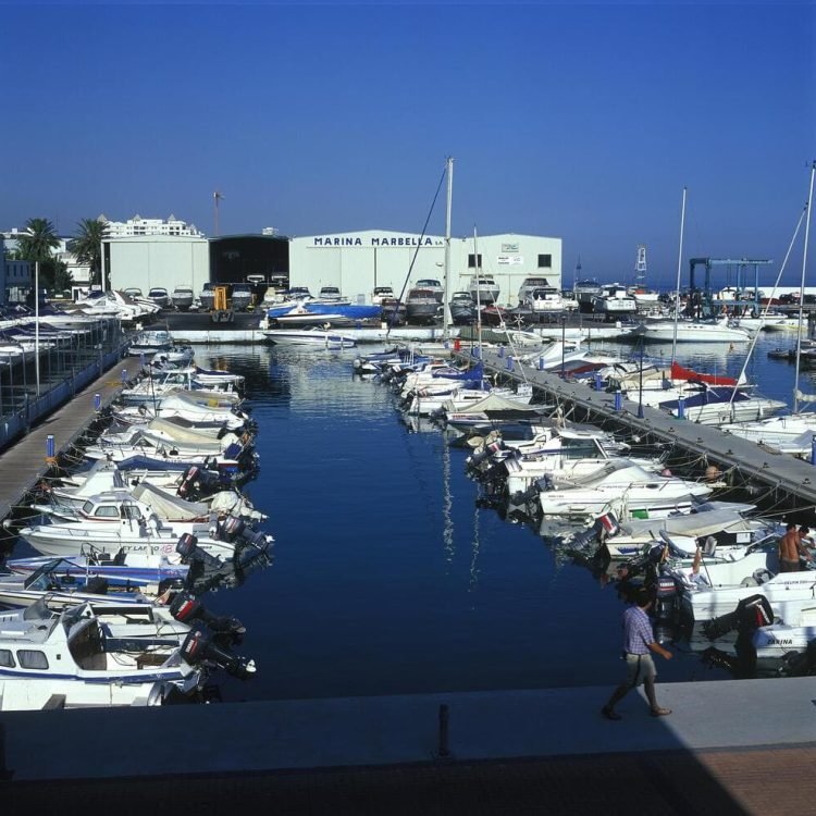 marbella port